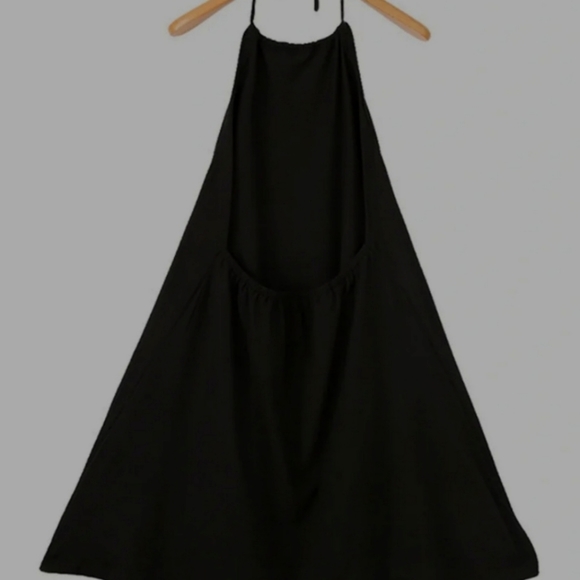 Envy LS Backless Halter Dress 🖤 - Picture 2 of 3